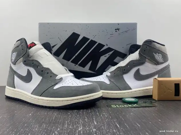 1 DZ5485-051 OG Retro High Washed Black Jordan 0420